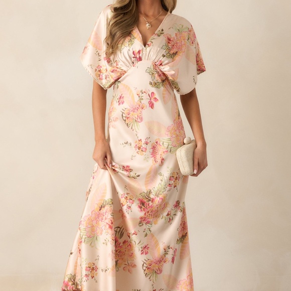 Red Dress Frames Of Bliss Beige Floral Maxi Dress Size SS / Beige - Picture 3 of 3